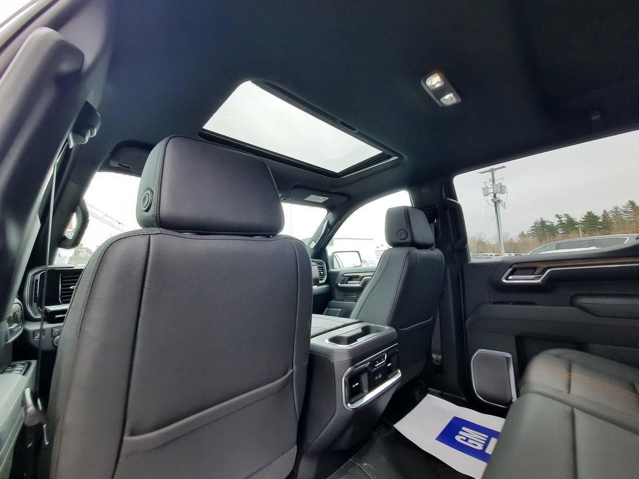 2026 Chevrolet Silverado 1500 High Country-26