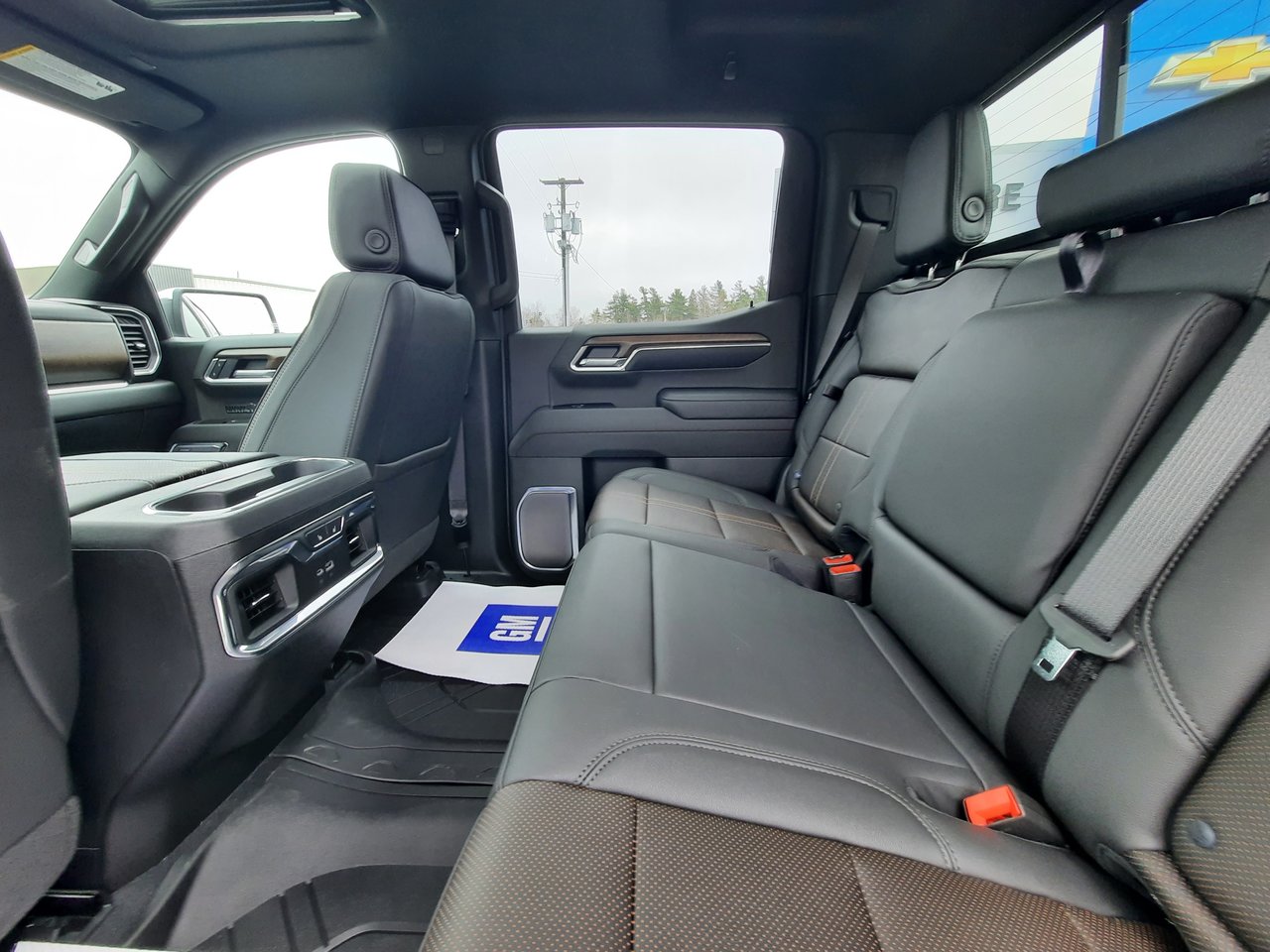 2026 Chevrolet Silverado 1500 High Country-25