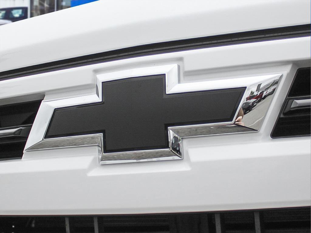 2026 Chevrolet Silverado 1500 RST-8