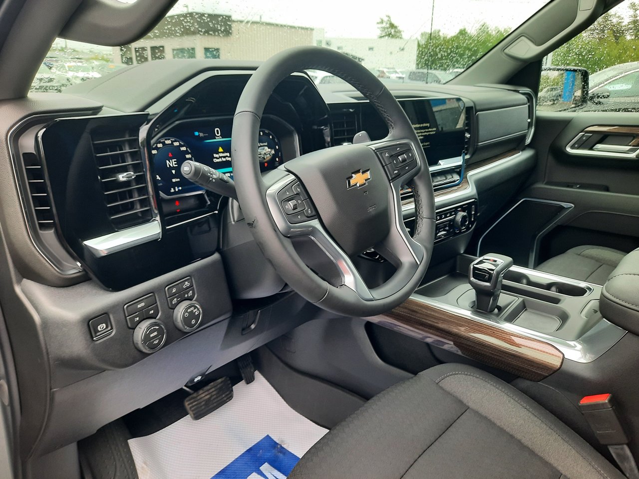 2026 Chevrolet Silverado 1500 LT-1