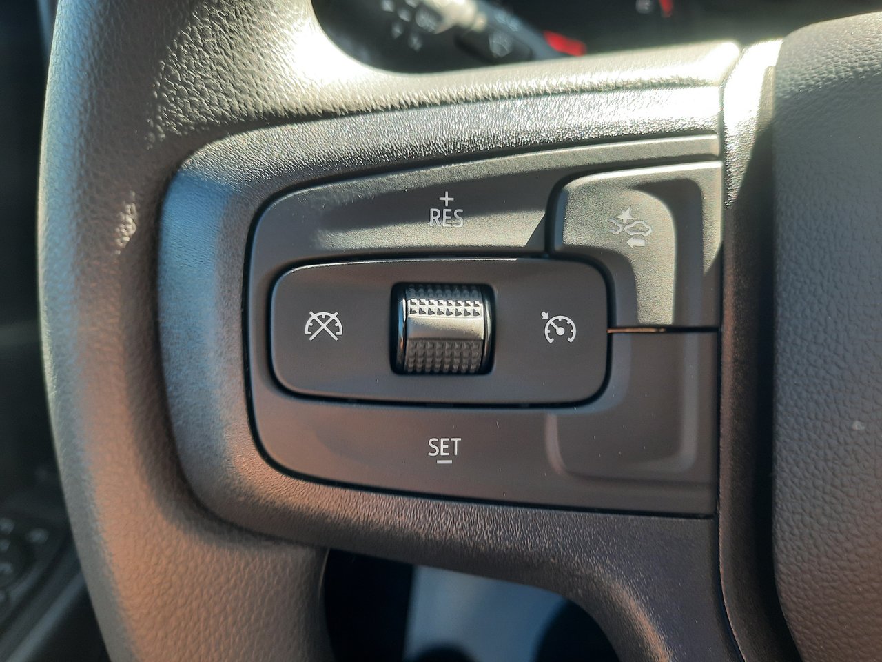 2026 Chevrolet Silverado 1500 Custom Trail Boss-12