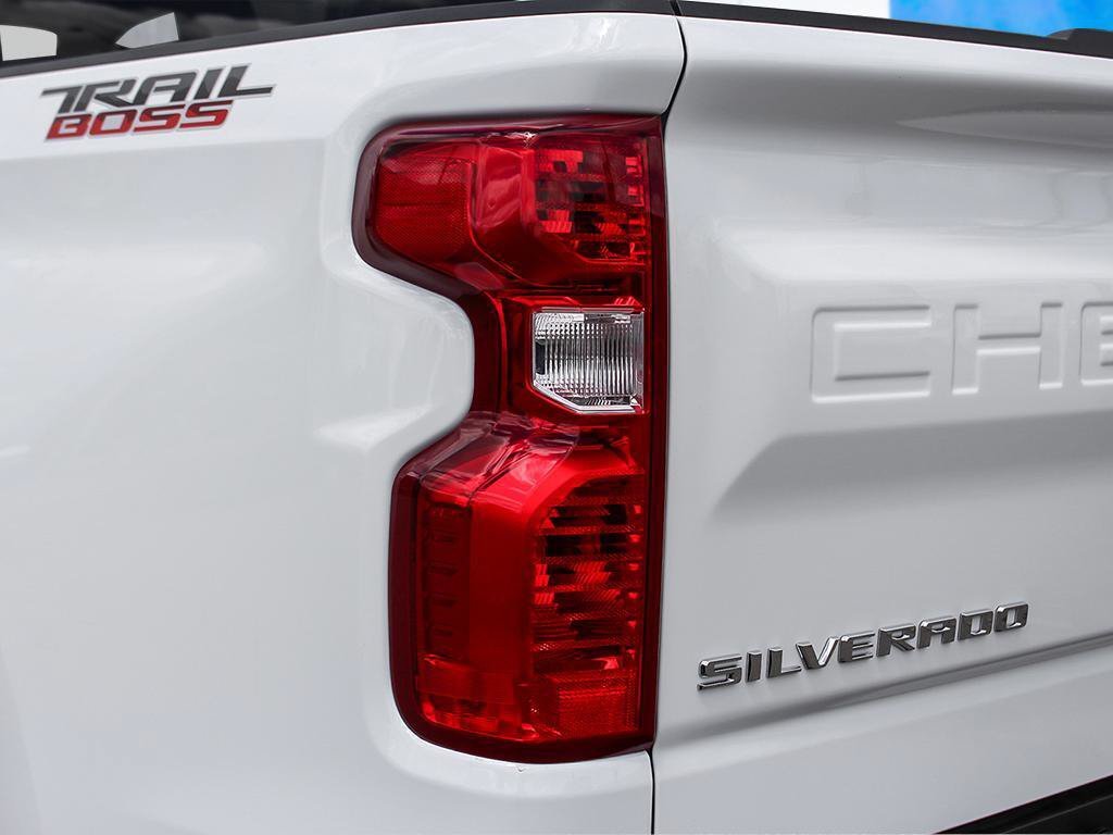 2026 Chevrolet Silverado 1500 Custom Trail Boss-10