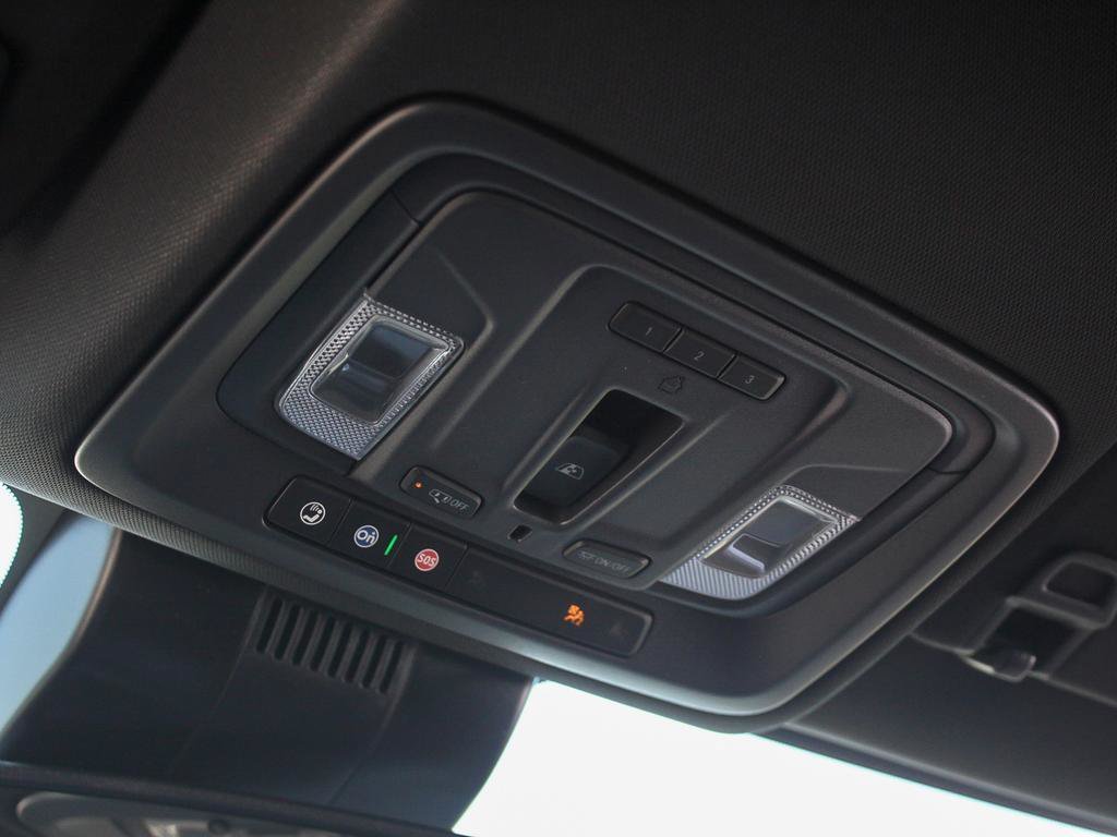 2026 Chevrolet Silverado 1500 High Country-18