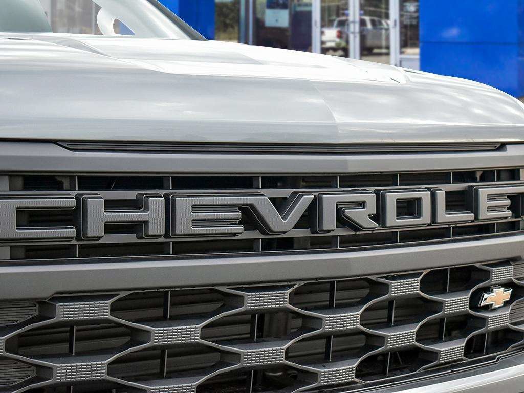 2026 Chevrolet Silverado 1500 Custom-8