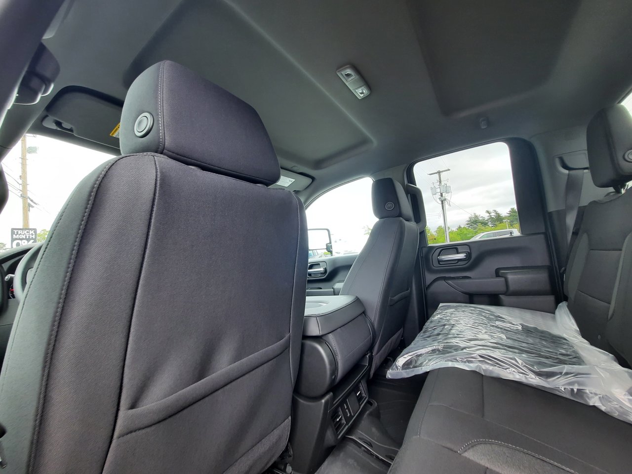 2025 Chevrolet Silverado 2500 HD CUSTOM-21