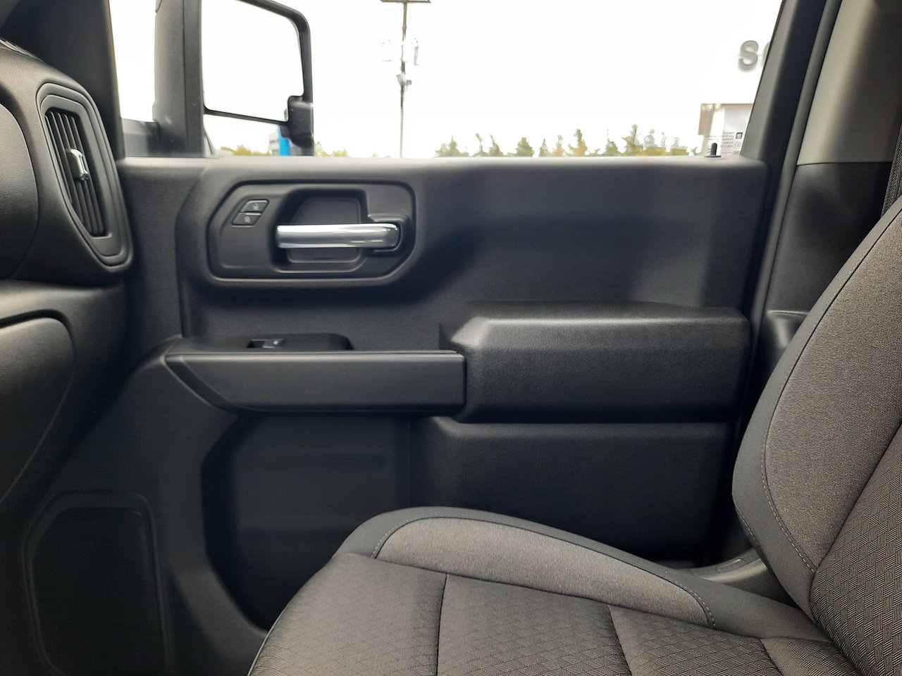 2025 Chevrolet Silverado 2500 HD CUSTOM-17