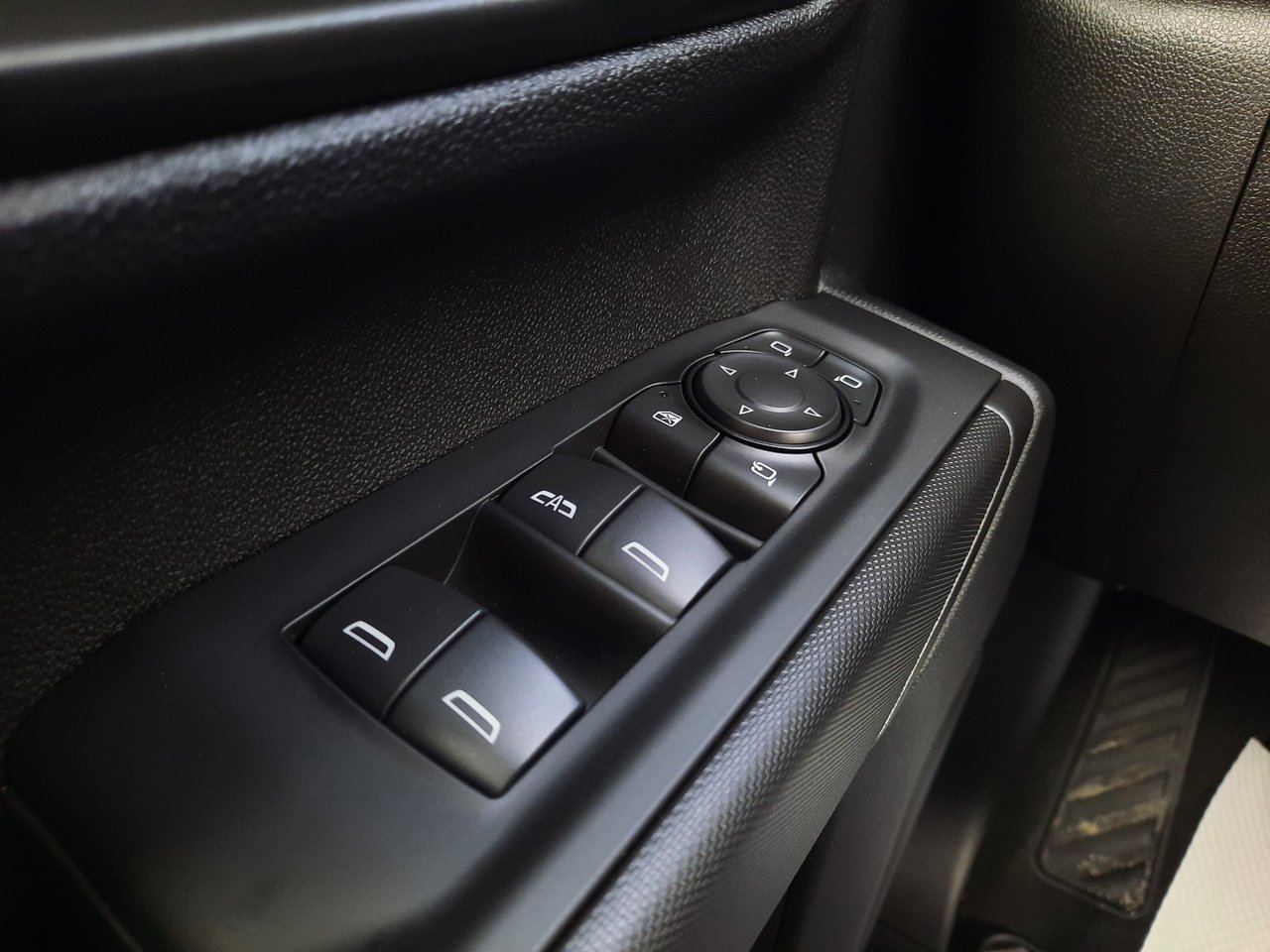 2026 Chevrolet Silverado 2500 HD CUSTOM-8