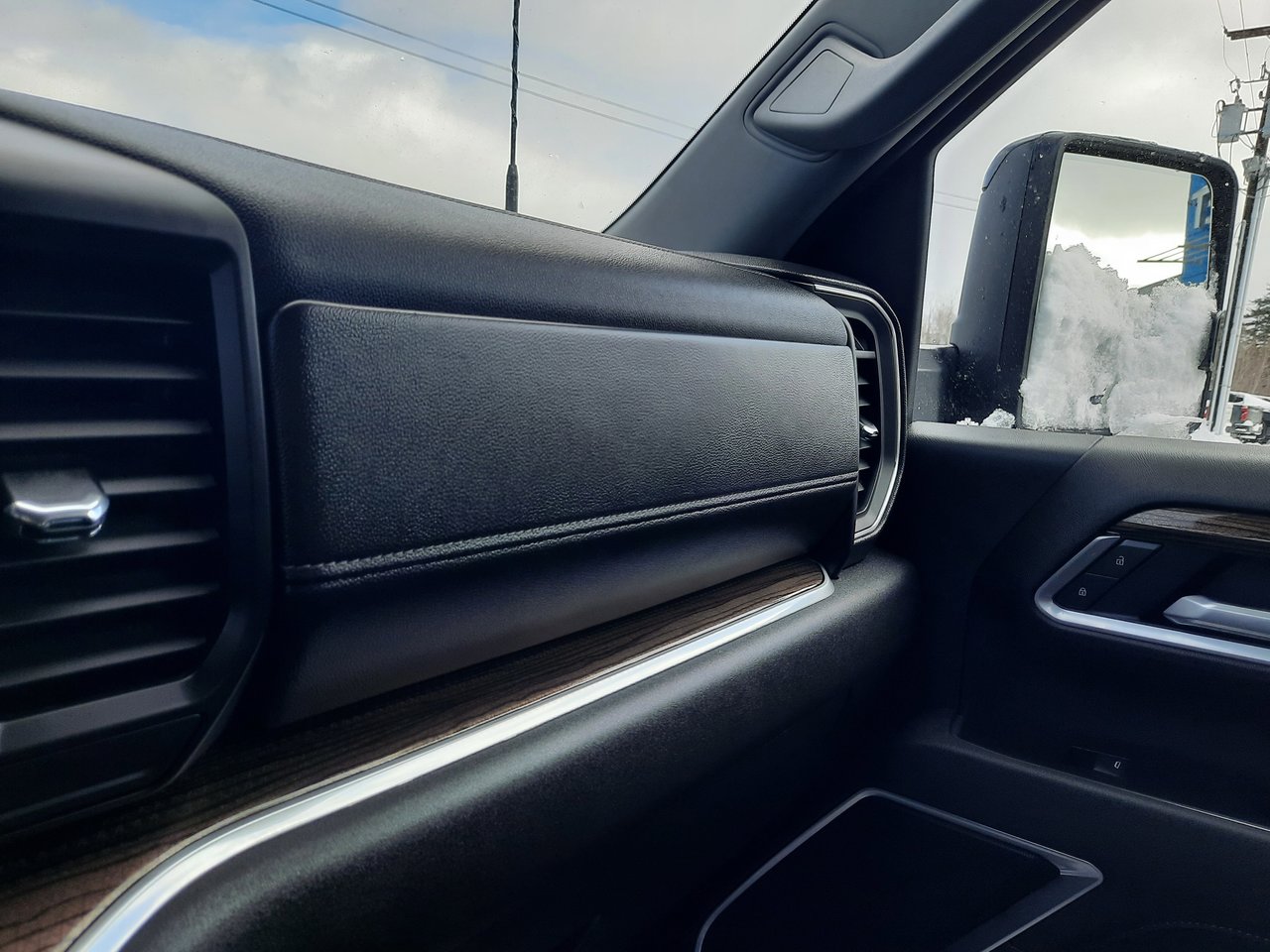 2026 Chevrolet Silverado 2500 HD LT-19