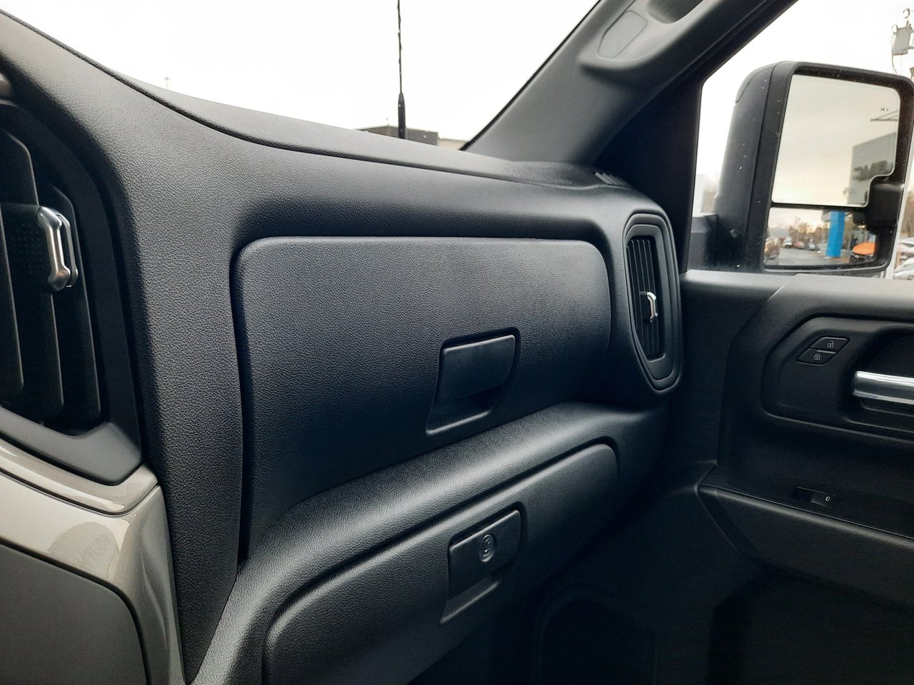 2026 Chevrolet Silverado 2500 HD CUSTOM-18