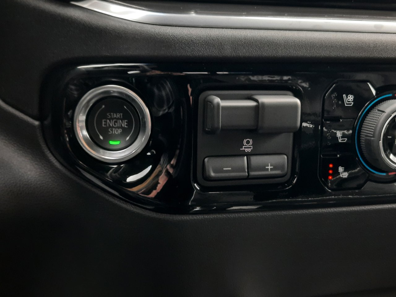2026 Chevrolet Silverado 3500 HD HIGH COUNTRY SRW-16