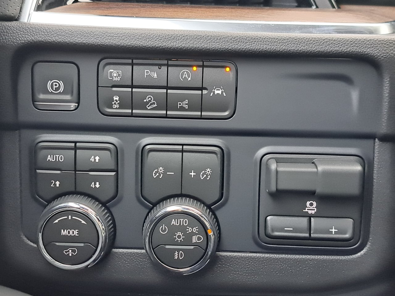 2026 Chevrolet Tahoe High Country-13