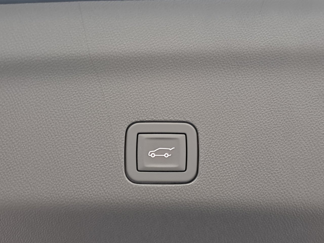 2026 Chevrolet Tahoe High Country-8