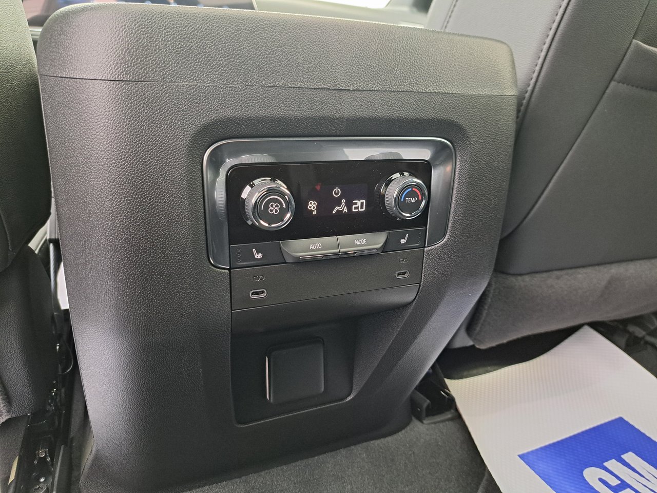2026 Chevrolet Tahoe LT-30