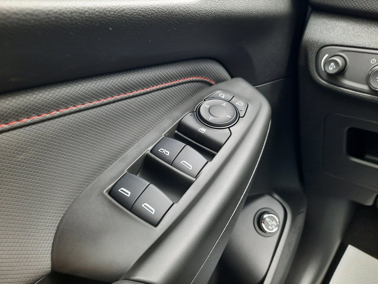 2026 Chevrolet Trailblazer RS-10