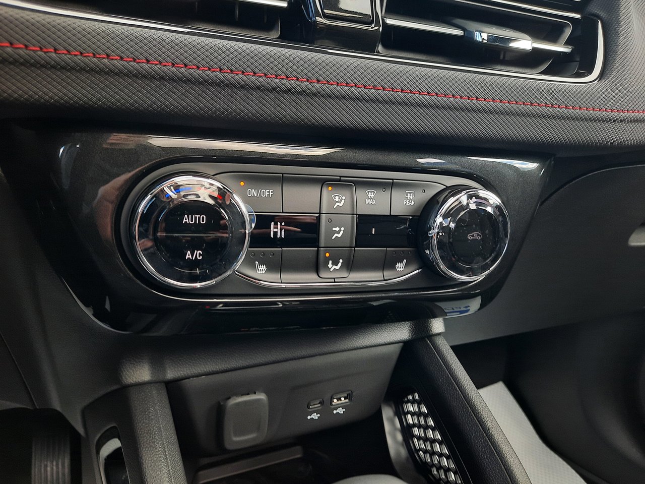 2026 Chevrolet Trailblazer RS-16