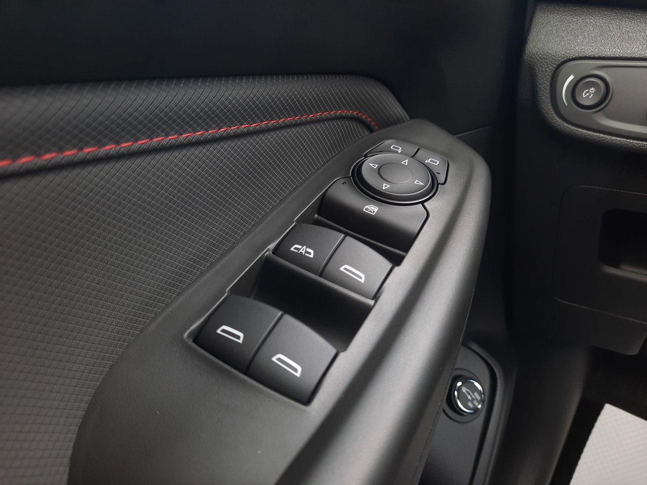 2026 Chevrolet Trailblazer RS-10