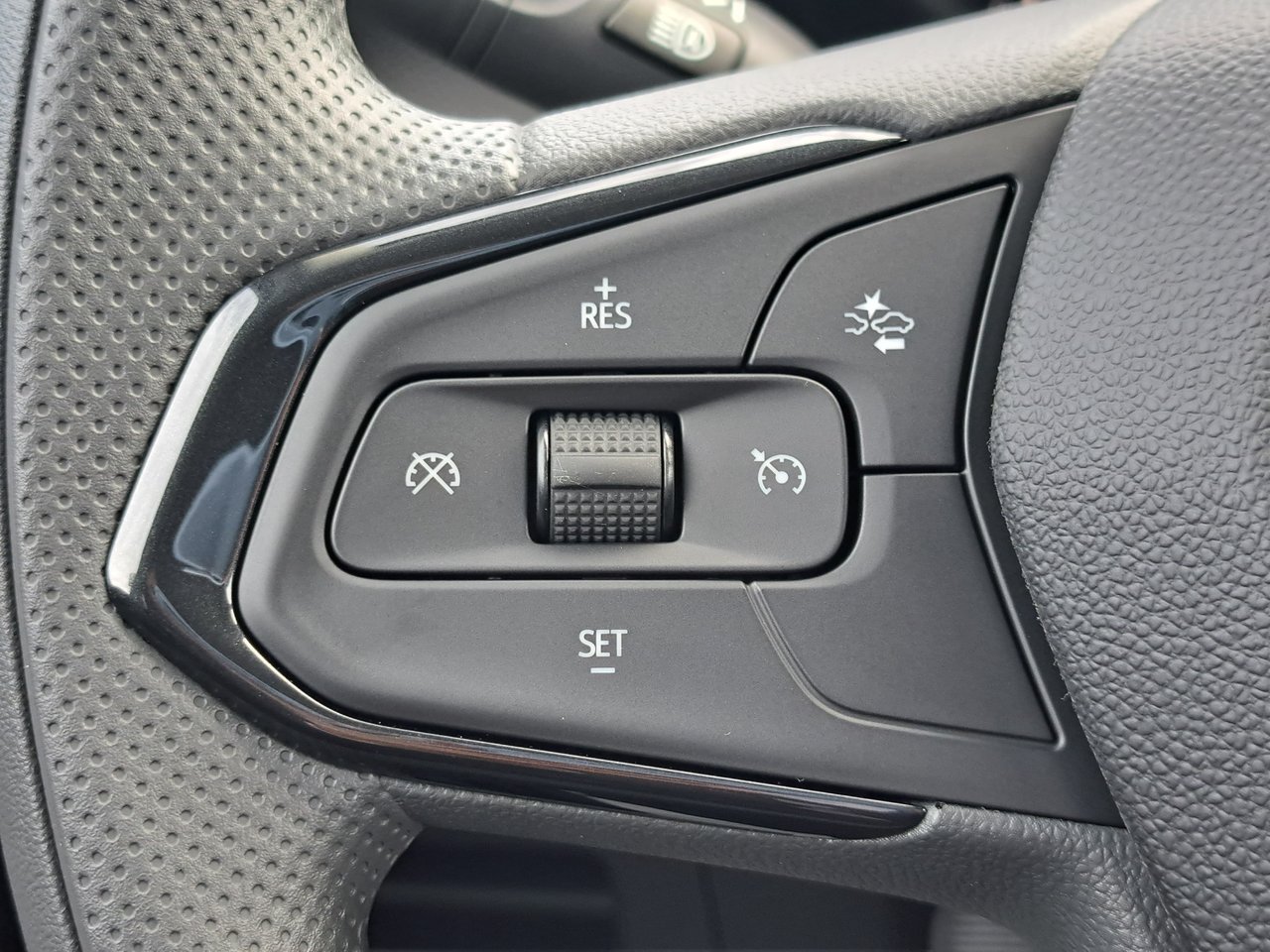 2026 Chevrolet Trailblazer LS-10
