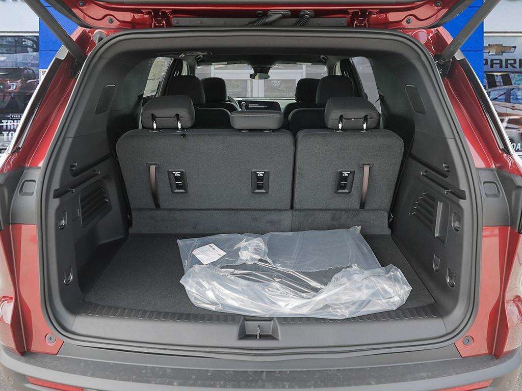 2027 Chevrolet Traverse LT-6