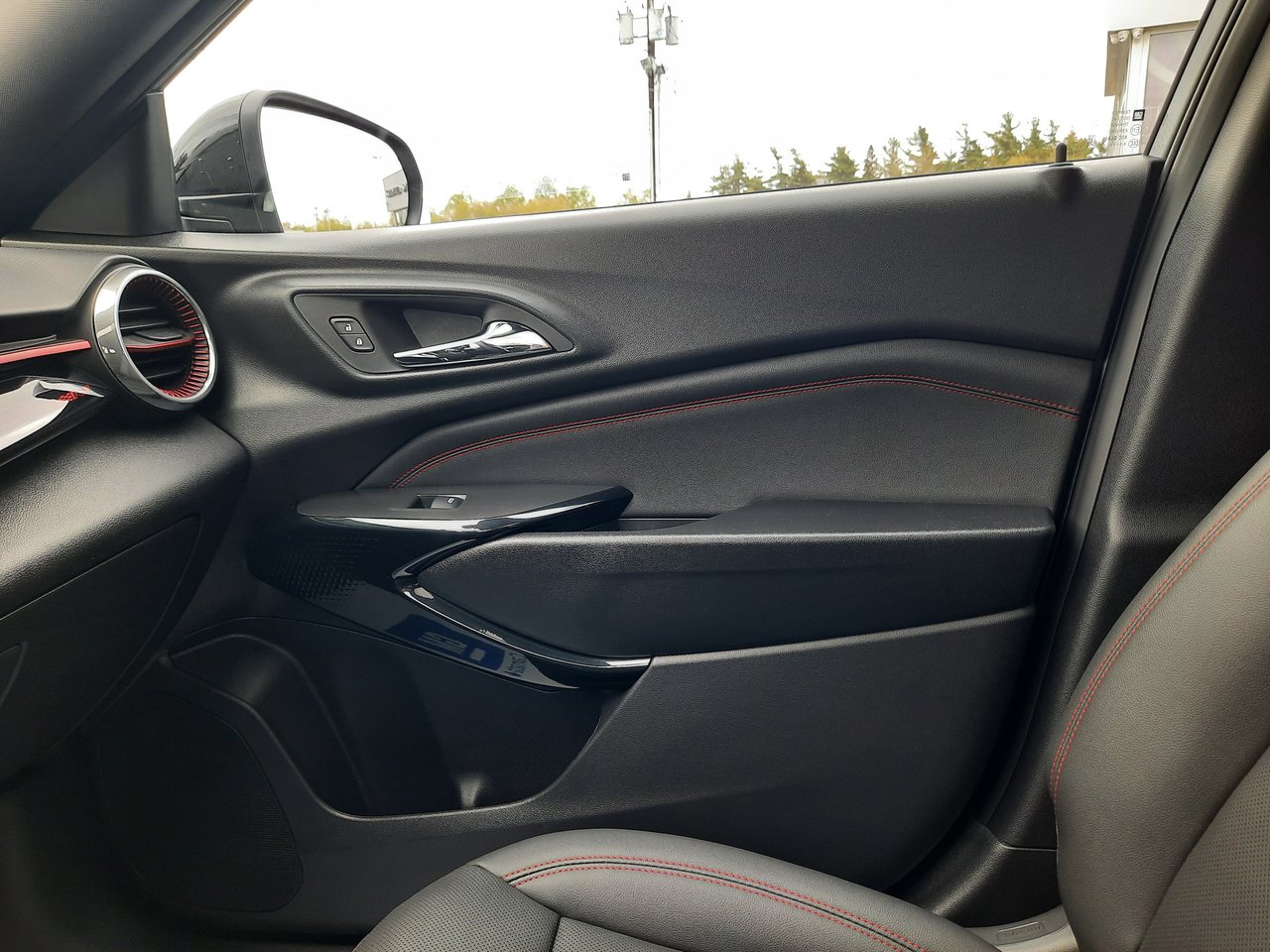 2025 Chevrolet Trax 2RS-21