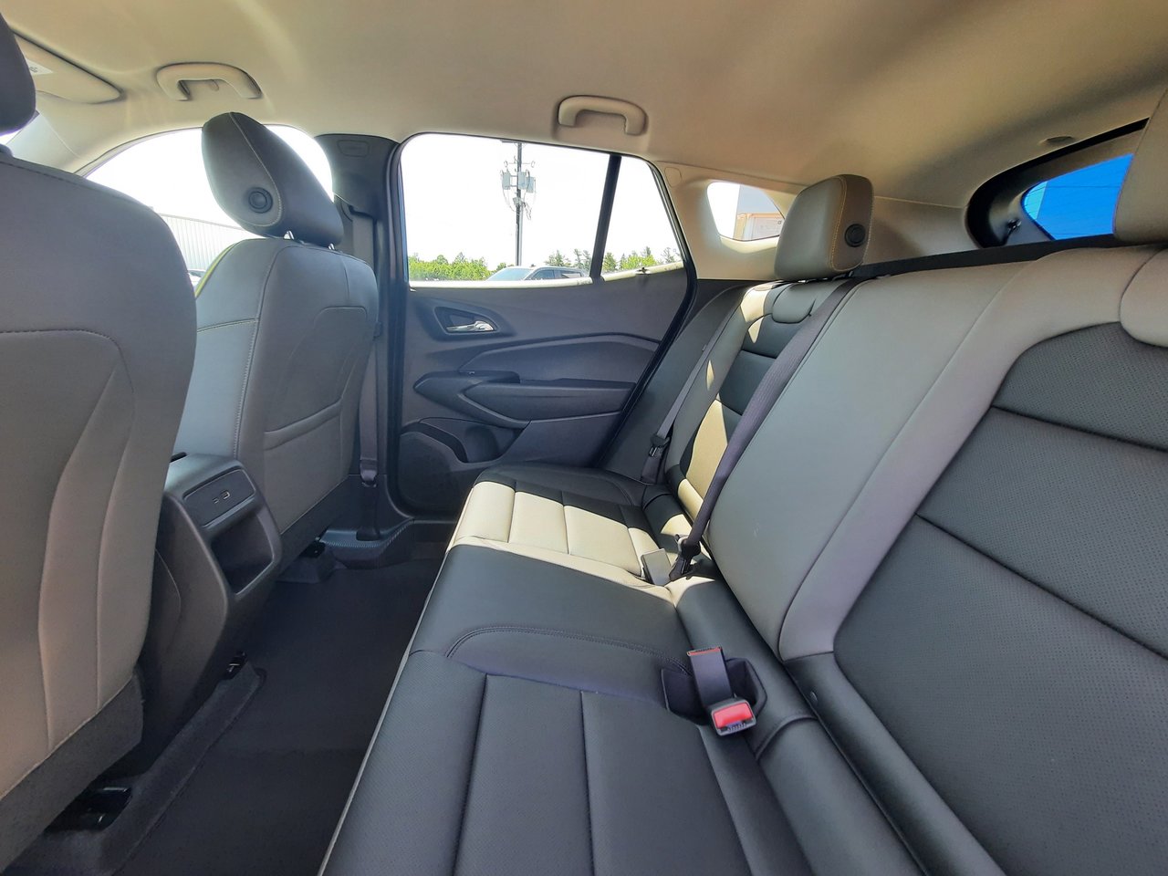 2025 Chevrolet Trax ACTIV-24