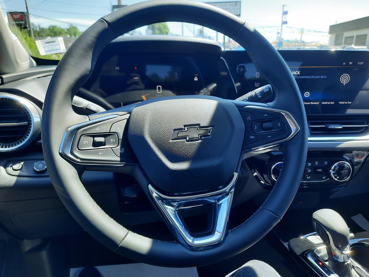 2025 Chevrolet Trax ACTIV-12