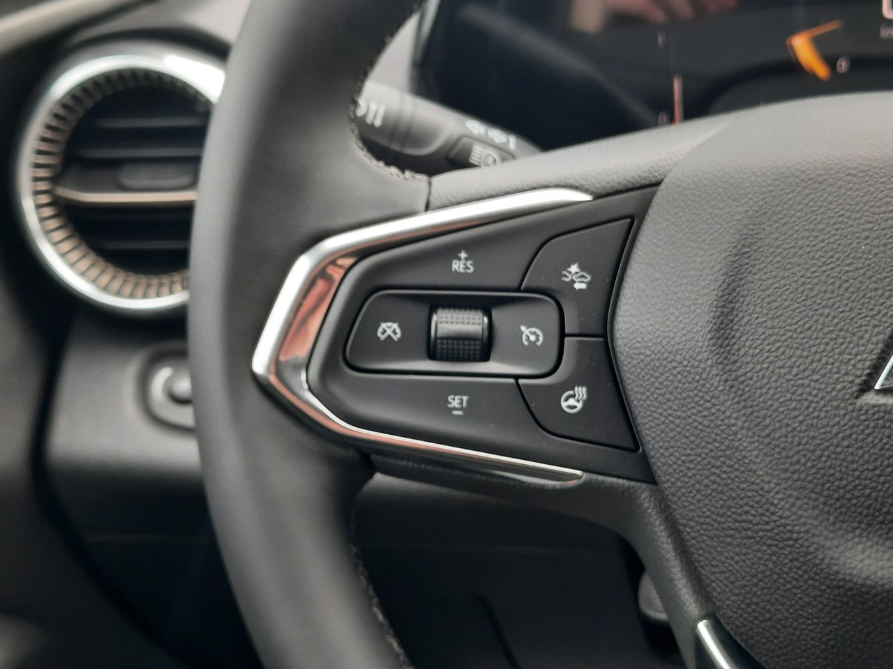 2025 Chevrolet Trax ACTIV-11