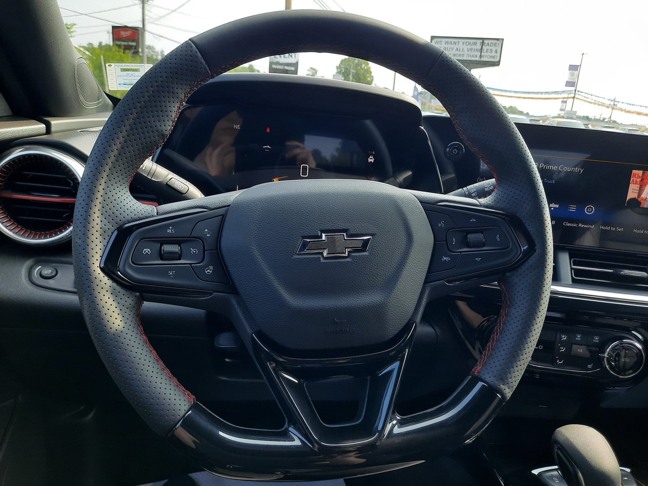 2025 Chevrolet Trax 2RS-12