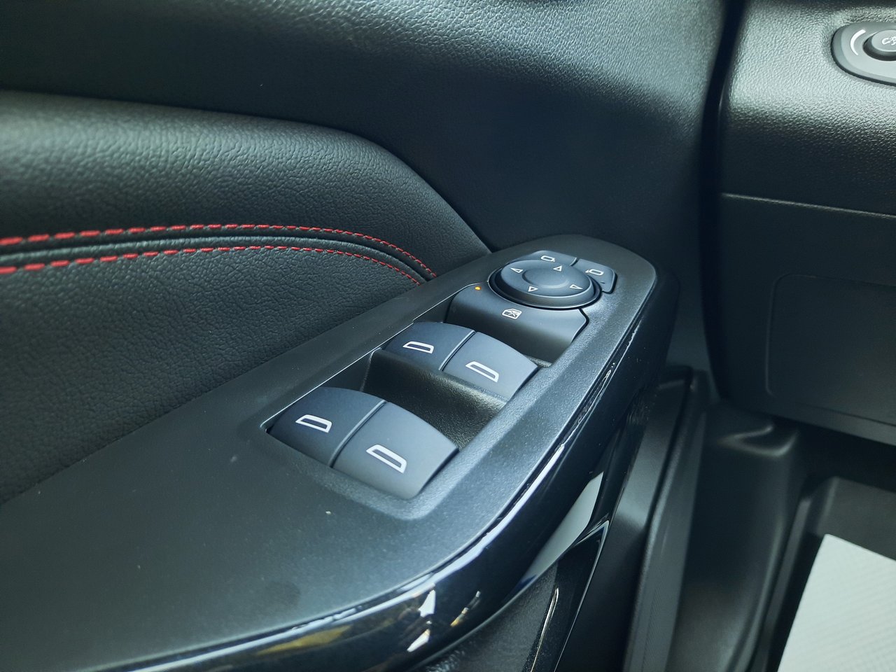 2025 Chevrolet Trax 2RS-9