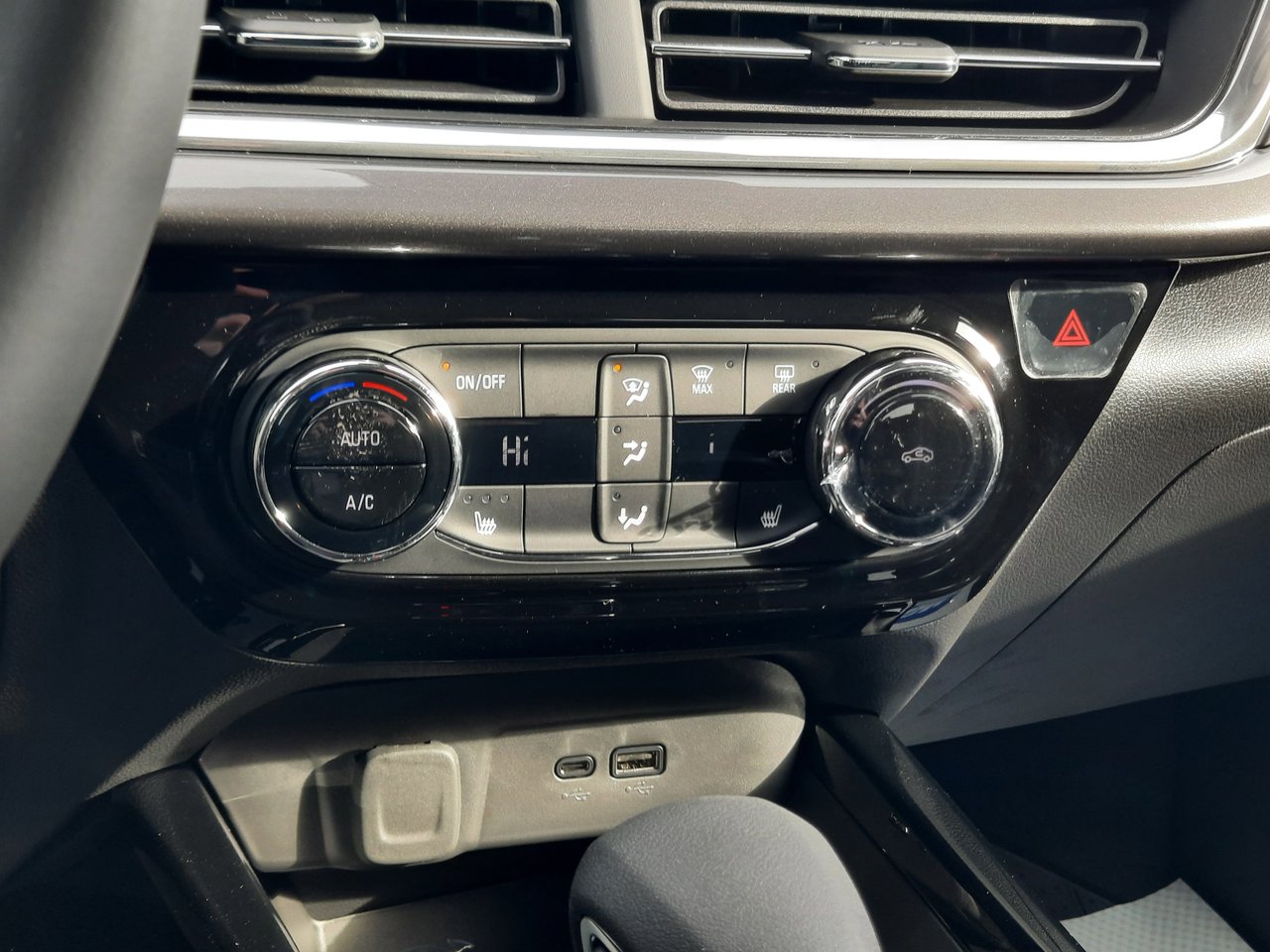 2026 Chevrolet Trax ACTIV-15