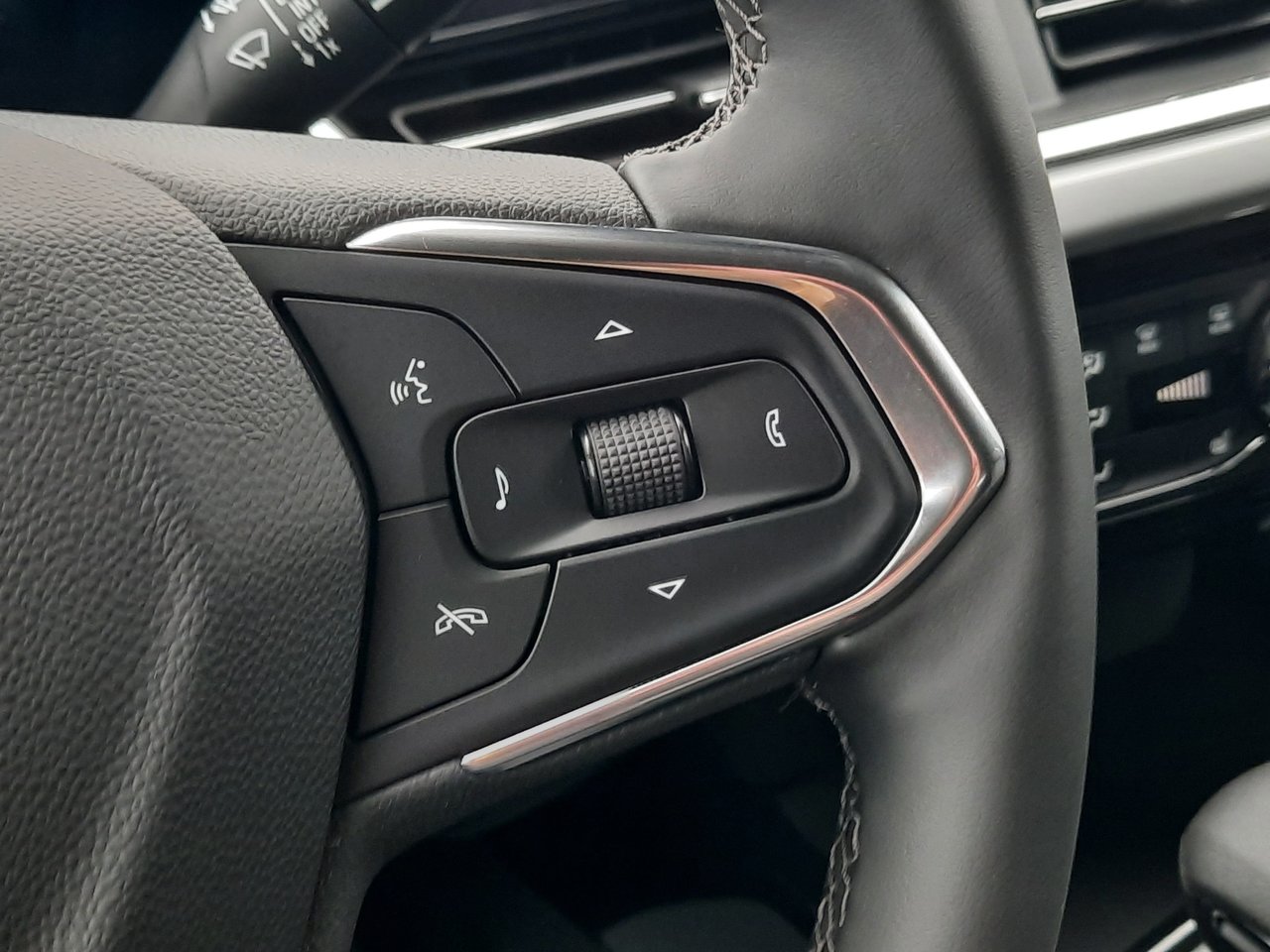 2026 Chevrolet Trax LT-11