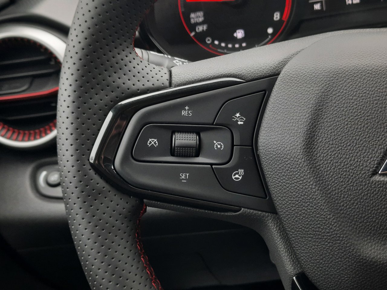 2026 Chevrolet Trax 1RS-10