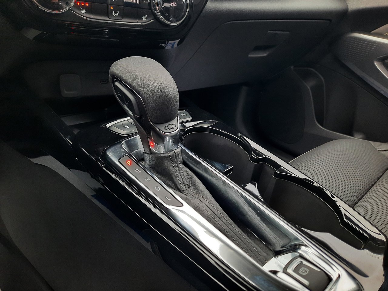 2026 Chevrolet Trax ACTIV-16