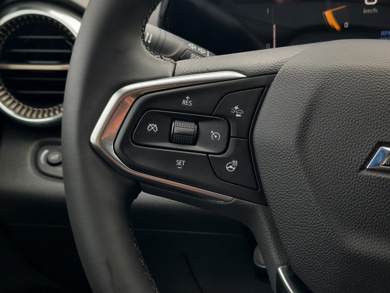 2026 Chevrolet Trax ACTIV-10