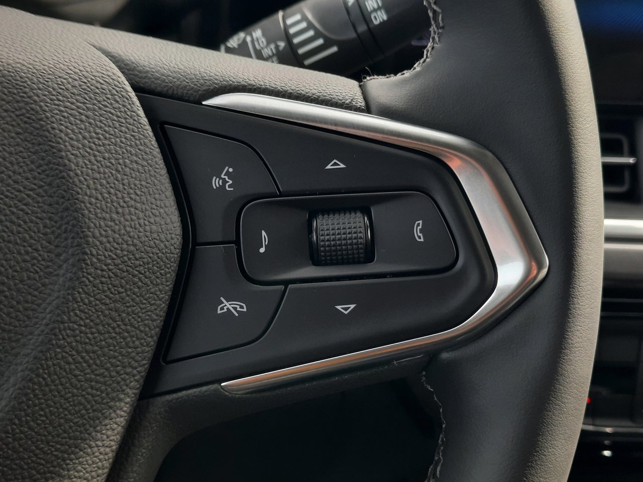 2026 Chevrolet Trax ACTIV-11