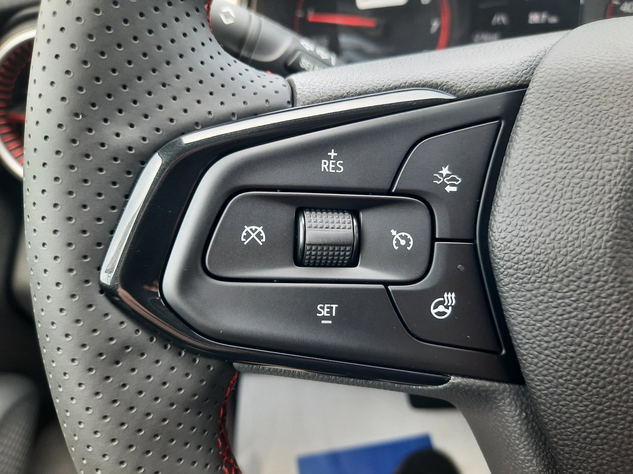 2026 Chevrolet Trax 1RS-12