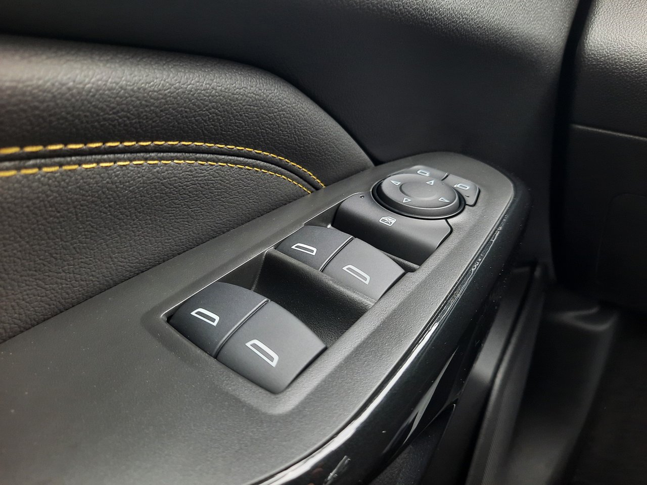 2026 Chevrolet Trax LT-9