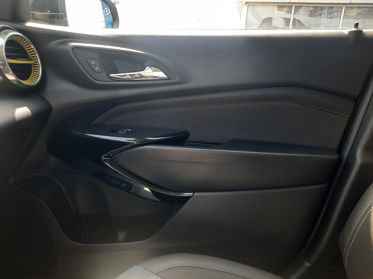 2026 Chevrolet Trax LT-31