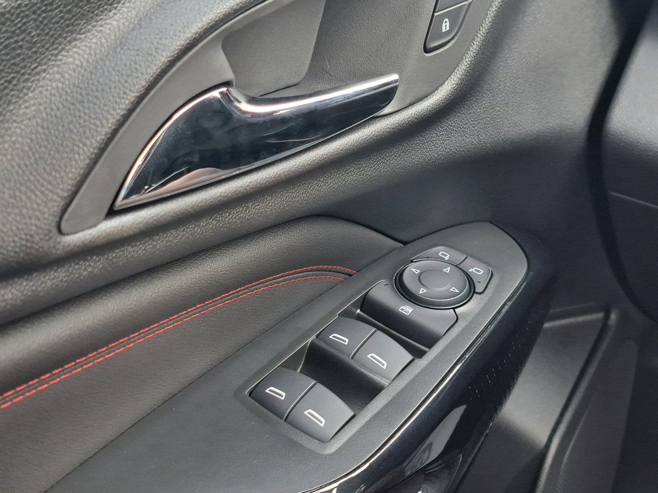 2026 Chevrolet Trax 2RS-10