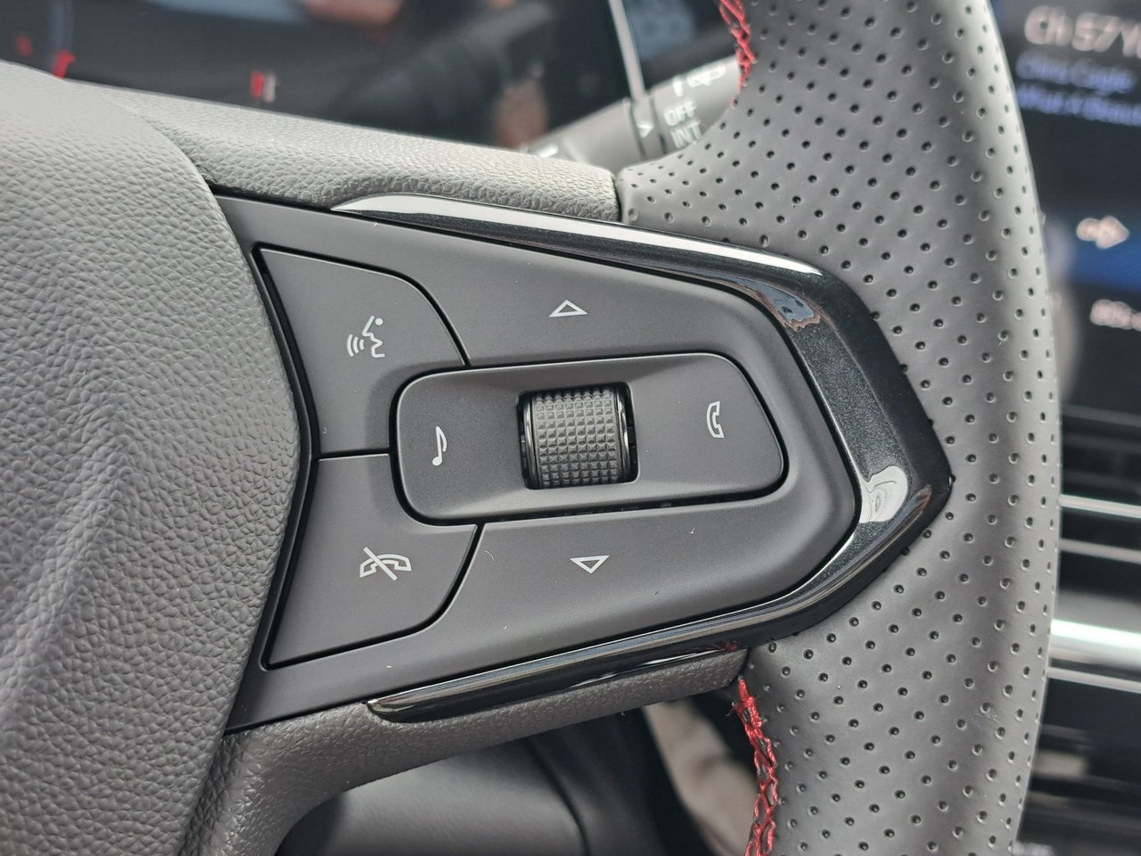 2026 Chevrolet Trax 2RS-12