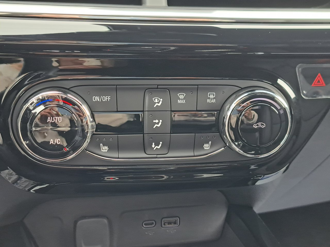 2026 Chevrolet Trax 2RS-16