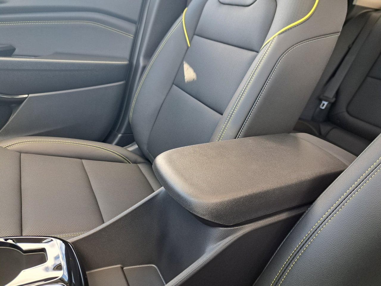 2026 Chevrolet Trax ACTIV-21