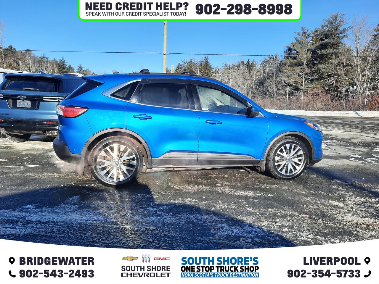 2020 Ford Escape Titanium Hybrid-4