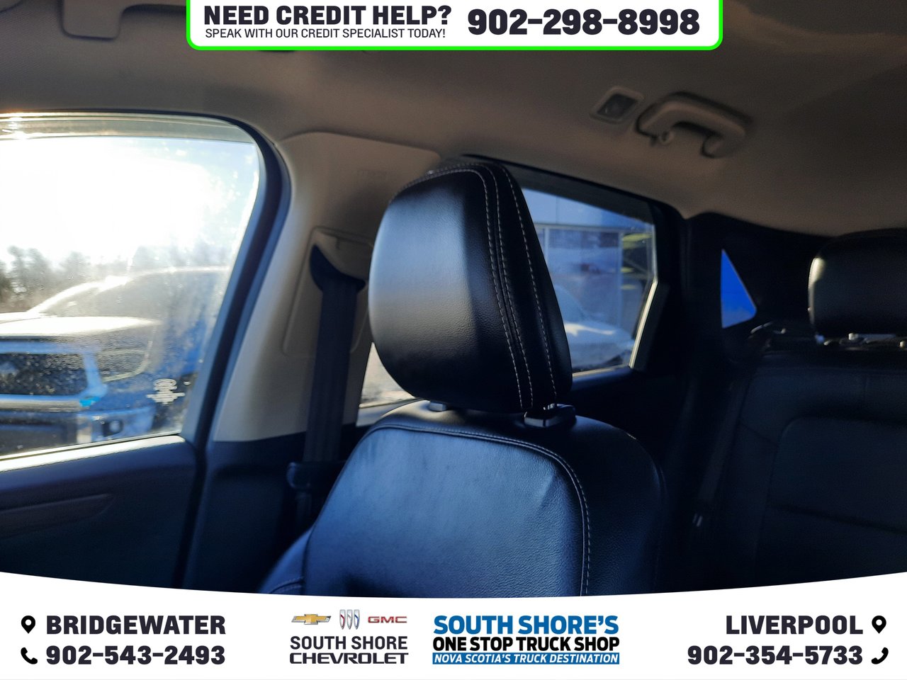 2020 Ford Escape Titanium Hybrid-22