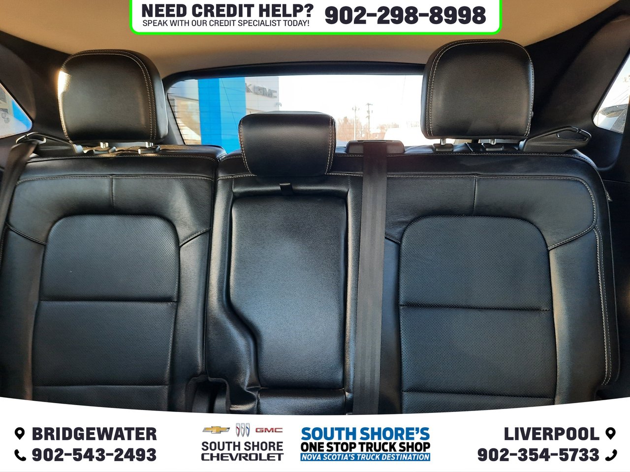 2020 Ford Escape Titanium Hybrid-23