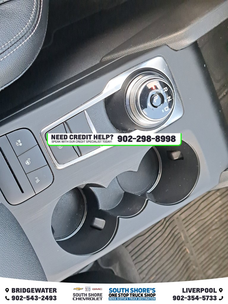 2020 Ford Escape Titanium Hybrid-16