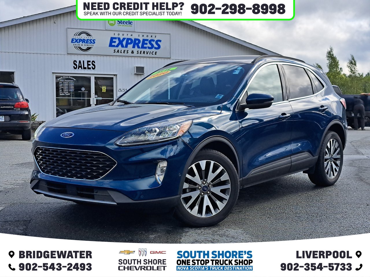 2020 Ford Escape Titanium Hybrid-0