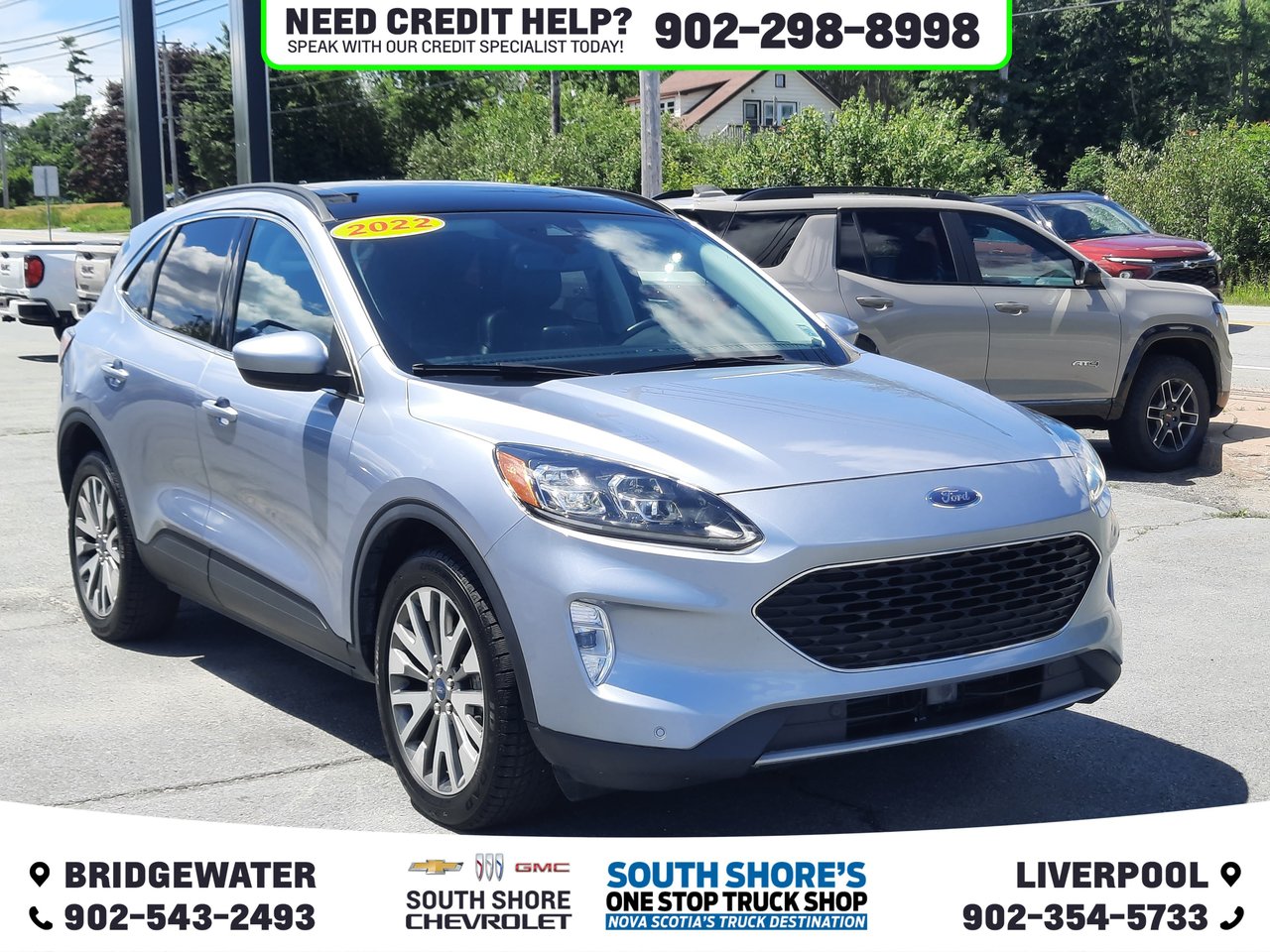 2022 Ford Escape Titanium-3