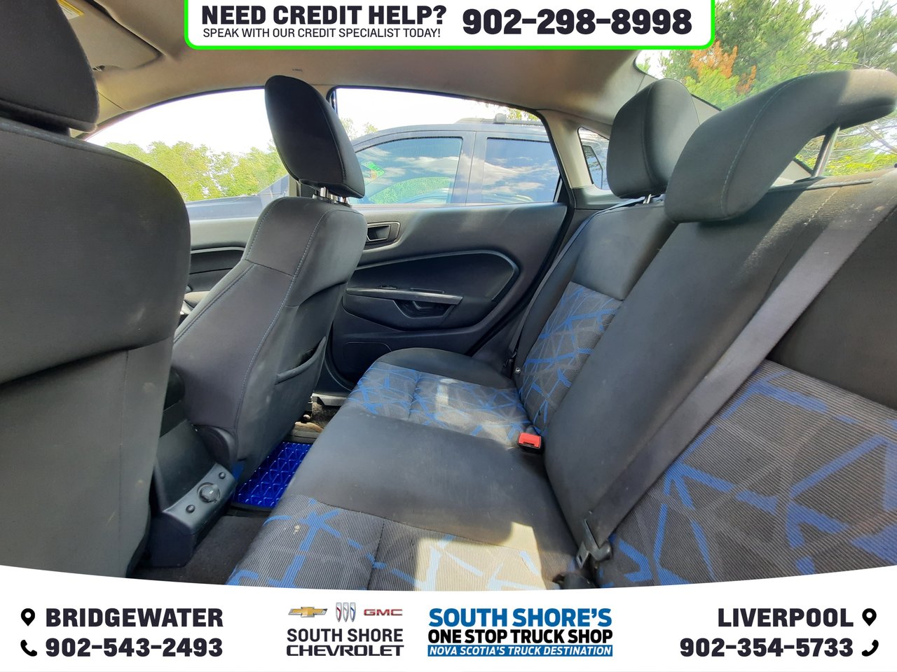 2011 Ford Fiesta SE-23