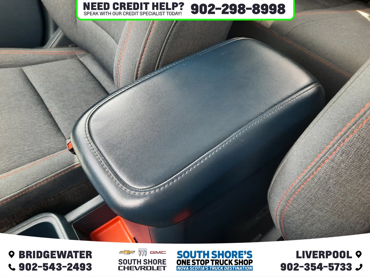 2023 Ford Maverick XLT-17