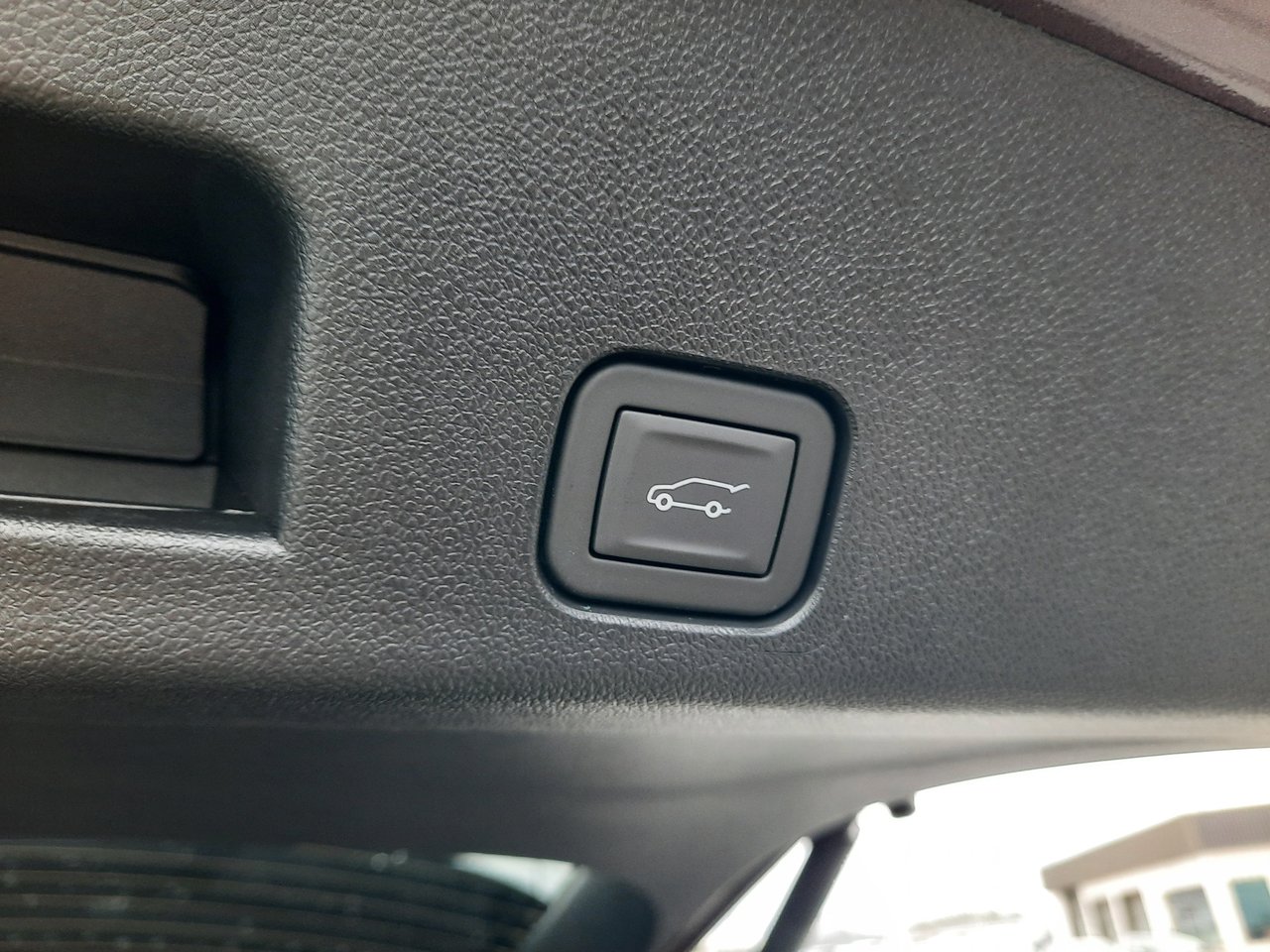 2026 GMC Acadia ELEVATION-8